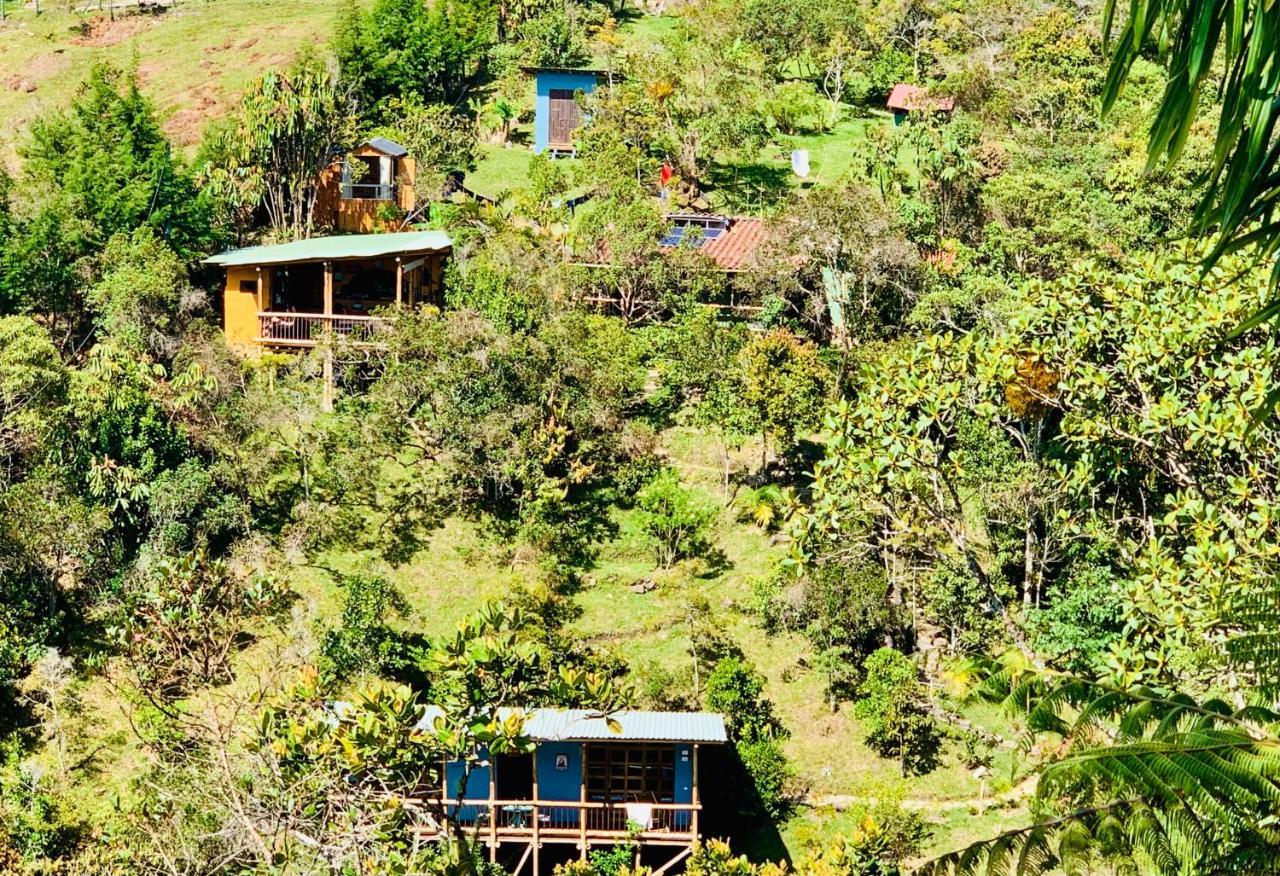 La Casa De Loto Retreat Guatapé エクステリア 写真