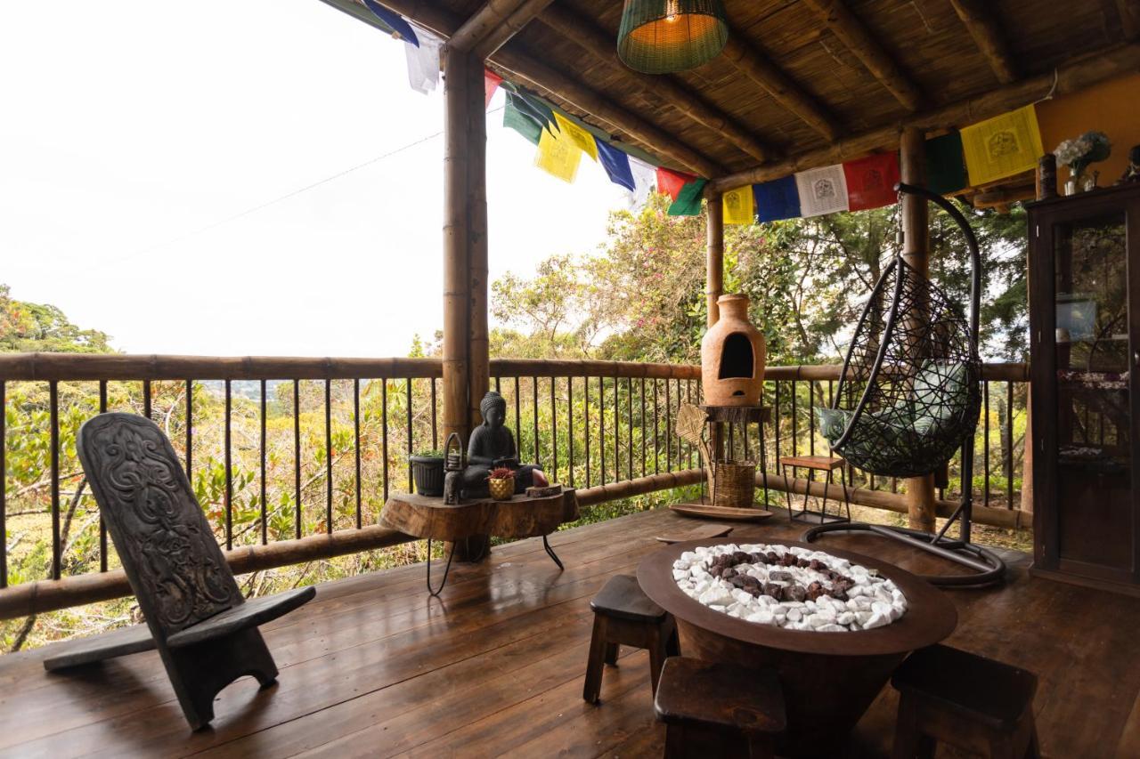 La Casa De Loto Retreat Guatapé エクステリア 写真