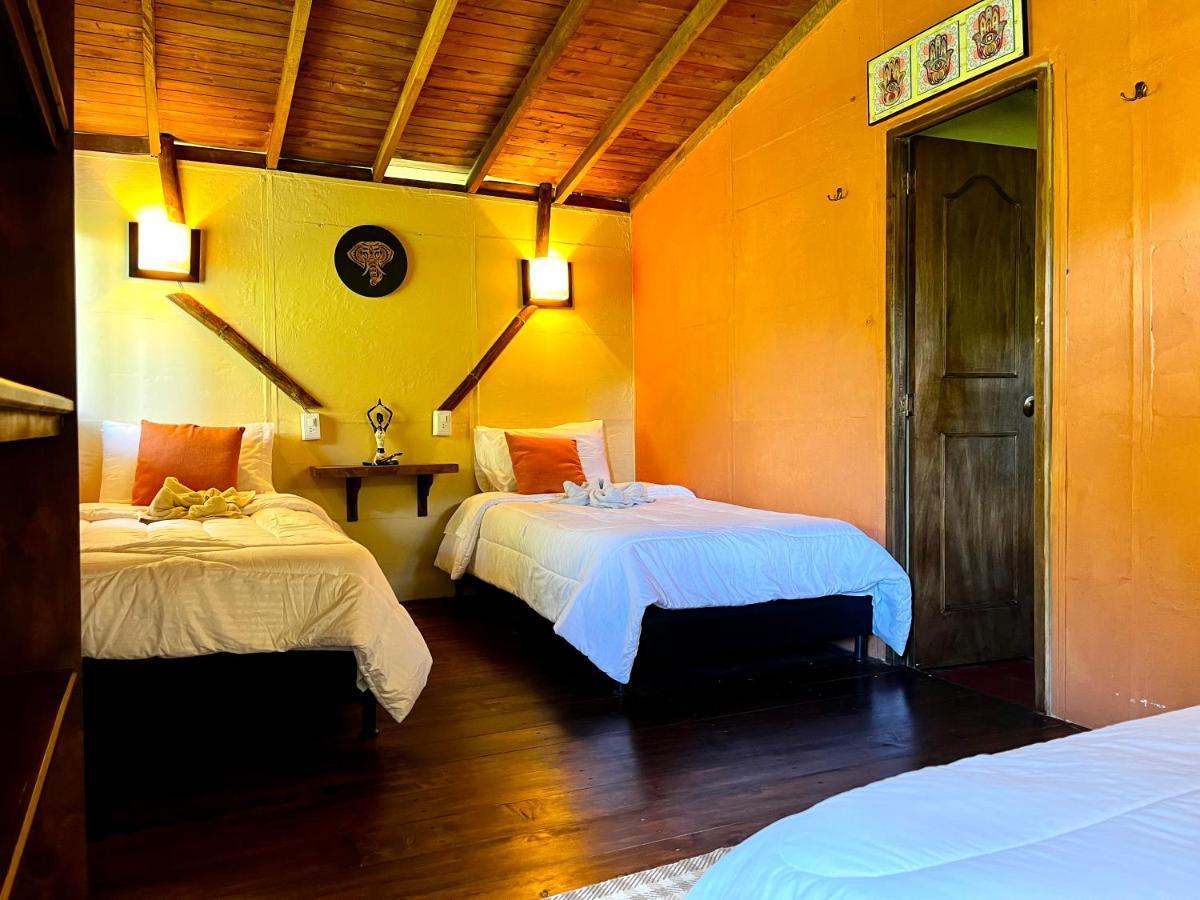 La Casa De Loto Retreat Guatapé エクステリア 写真